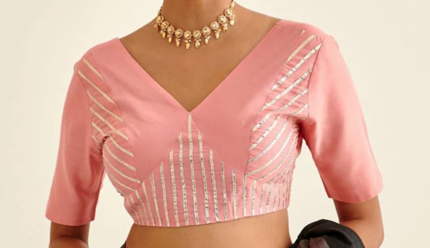 modern banarasi saree blouse design 3.jpg